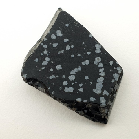 Snow obsidian cut raw 25x20 mm no 16 Snow obsidian cut raw 25x20 mm no 16