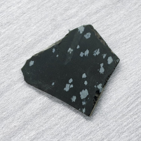 Snow obsidian cut raw 29x29 mm no 12 Snow obsidian cut raw 29x29 mm no 12
