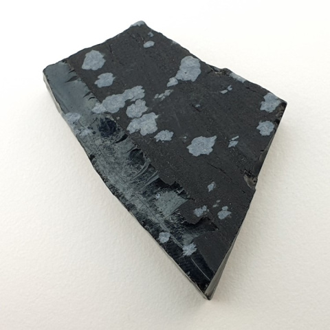 Cut snow obsidian raw 32x21 mm No 26 Cut snow obsidian raw 32x21 mm No 26