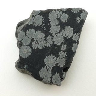 Cut snow obsidian raw 32x27 mm No. 31