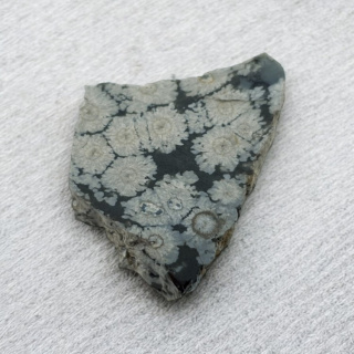 Snow obsidian cut raw 35x26 mm no 30