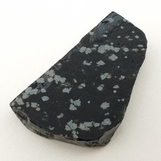 Snow obsidian cut raw 36x22 mm no 33