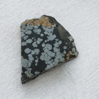 Snow obsidian cut raw 36x27 mm no 4