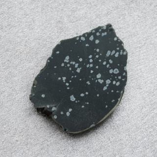 Snow obsidian cut raw 37x28 mm No. 3