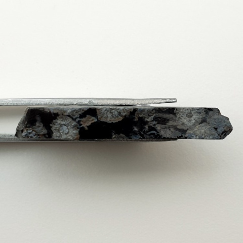 Snow obsidian cut raw 38x21 mm no 10 Snow obsidian cut raw 38x21 mm no 10
