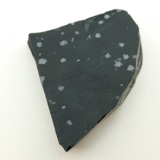 Cut snow obsidian raw 38x27 mm No 6