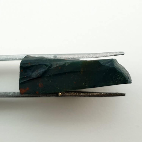 Heliotrope cut raw 26x20 mm No 42 Heliotrope cut raw 26x20 mm No 42