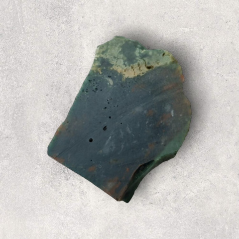 Bloodstone cut raw 32x25 mm No 28 Bloodstone cut raw 32x25 mm No 28