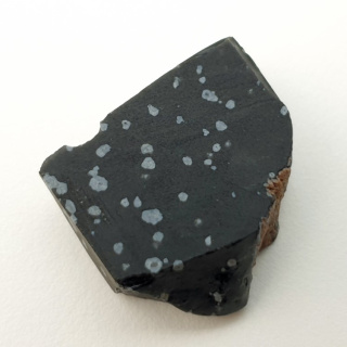 Cut snow obsidian raw 23x20 mm no. 88