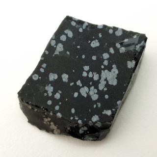 Cut snow obsidian raw 25x20 mm No. 80