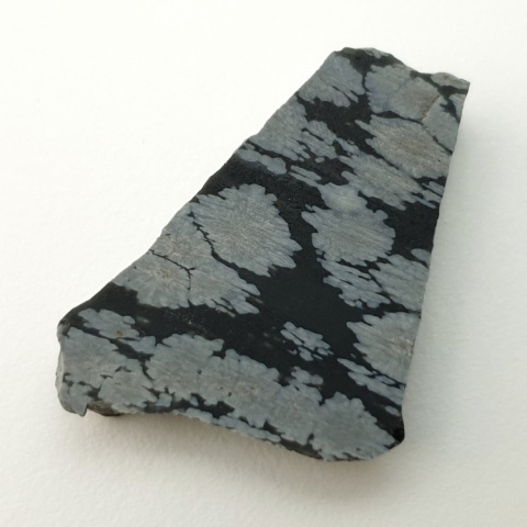 Snow obsidian cut raw 27x22 mm no 55 Snow obsidian cut raw 27x22 mm no 55