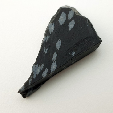 Snow obsidian cut raw 29x17 mm no 47 Snow obsidian cut raw 29x17 mm no 47