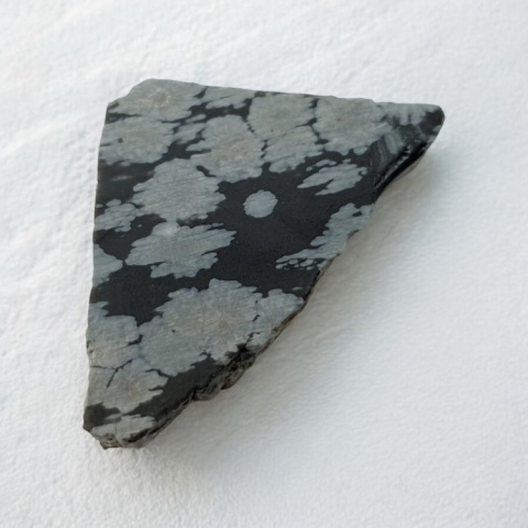 Snow obsidian cut raw 31x18 mm no 81