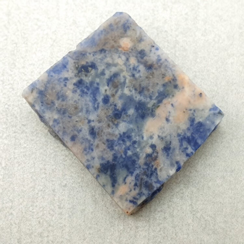 Cut sodalite raw 22x18 mm No. 50 Cut sodalite raw 22x18 mm No. 50