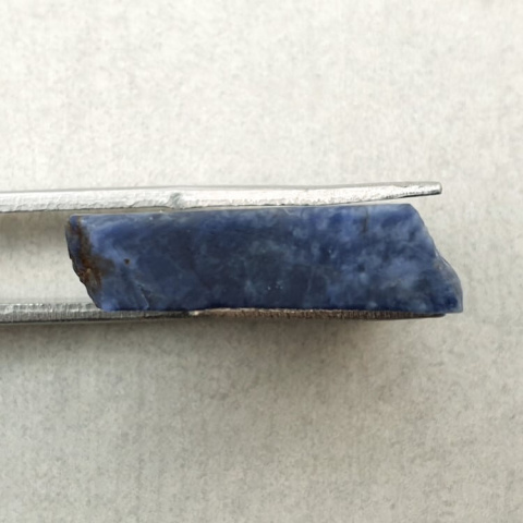 Cut sodalite raw 22x19 mm No 95 Cut sodalite raw 22x19 mm No 95