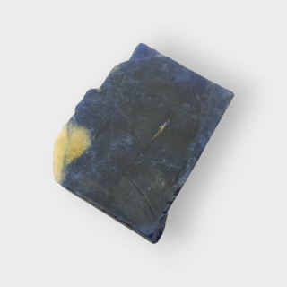 Sodalit cięty surowy 26x21 mm nr 10