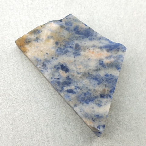 Sodalite cut raw 31x19 mm No 17 Sodalite cut raw 31x19 mm No 17