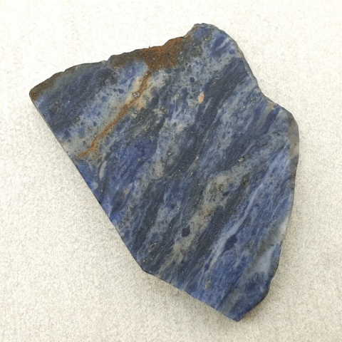 Sodalite cut raw 32x23 mm No 16 Sodalite cut raw 32x23 mm No 16