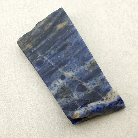 Sodalite cut raw 40x20 mm No 3 Sodalite cut raw 40x20 mm No 3