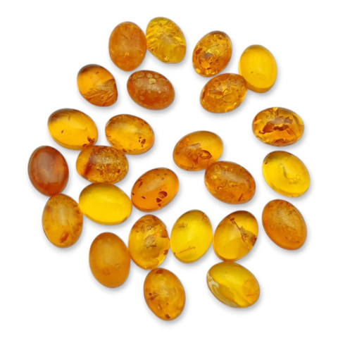 Baltic amber cabochon 8x6 mm 1 pc Baltic amber cabochon 8x6 mm 1 pc