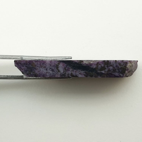 Kammererite cut raw 40x18 mm No. 1 Kammererite cut raw 40x18 mm No. 1