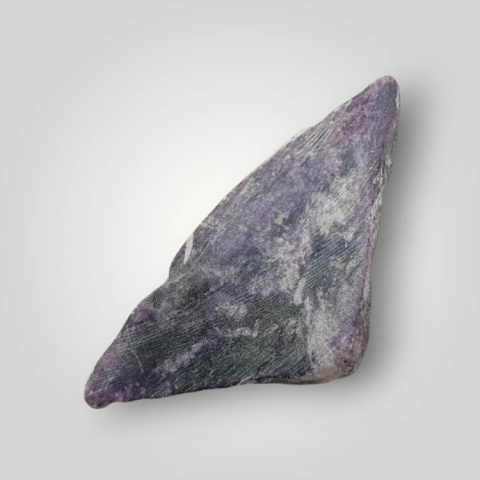 Kammererite cut raw 42x20 mm No 3 Kammererite cut raw 42x20 mm No 3