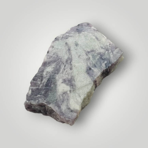 Kammererite cut raw 24x15 mm No 96
