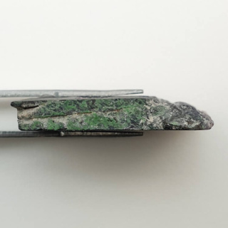 Kammereryt cięty surowy 34x24 mm nr 76
