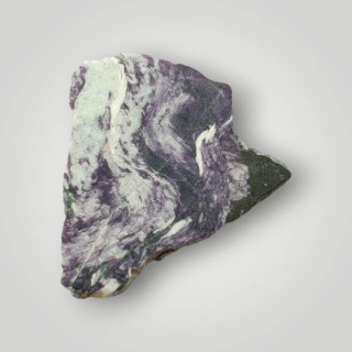 Cammererite cut raw 36x31 mm No 21