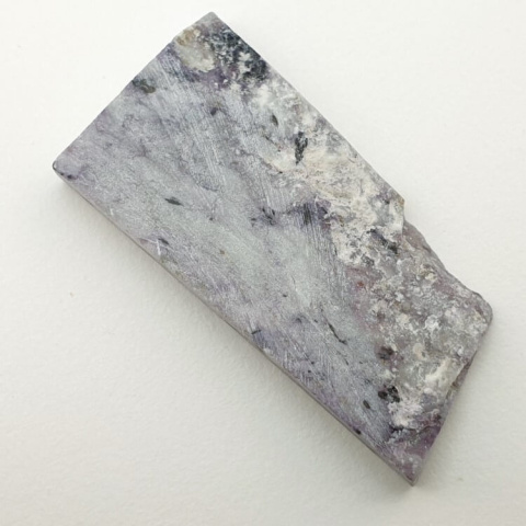 Kammererite cut raw 39x19 mm No 26 Kammererite cut raw 39x19 mm No 26