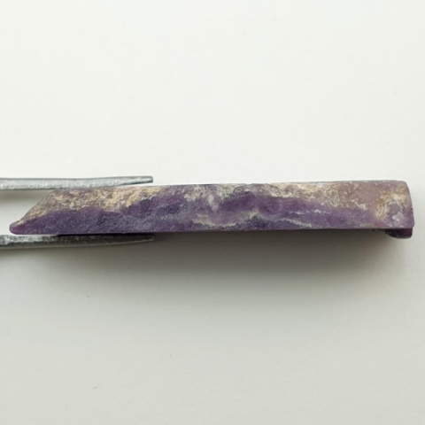 Kammererite cut raw 40x15 mm No 9 Kammererite cut raw 40x15 mm No 9