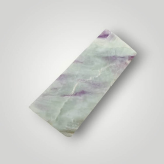 Kammererite cut raw 40x18 mm No 8