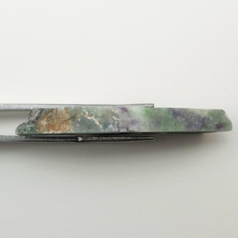 Kammererite cut raw 43x16 mm No 40 Kammererite cut raw 43x16 mm No 40