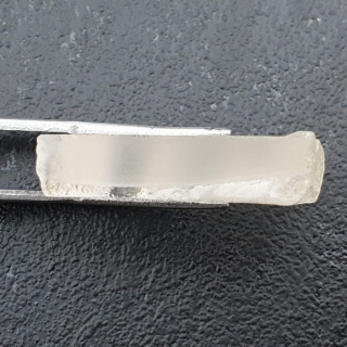 Cut raw rock crystal 21x19 mm no. 28