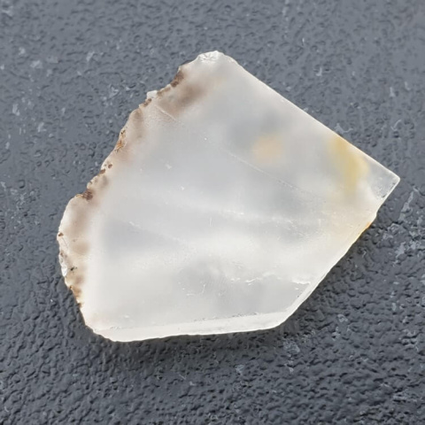 Cut raw rock quartz 25x21 mm no 72 Cut raw rock quartz 25x21 mm no 72