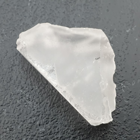 Cut raw rock quartz 27x16 mm No. 58 Cut raw rock quartz 27x16 mm No. 58