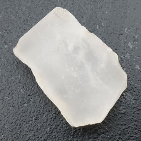 Cut raw rock quartz 27x18 mm No 59 Cut raw rock quartz 27x18 mm No 59