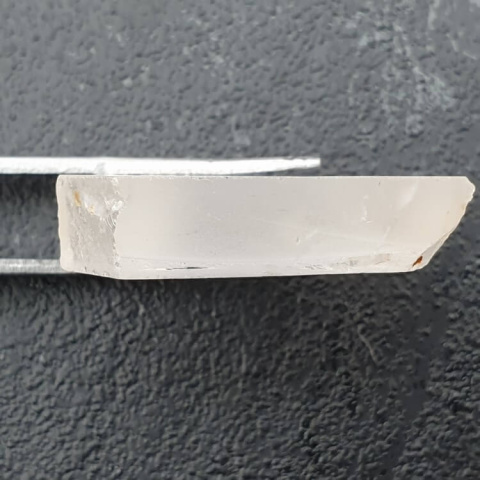 Cut raw rock quartz 27x20 mm no. 45 Cut raw rock quartz 27x20 mm no. 45