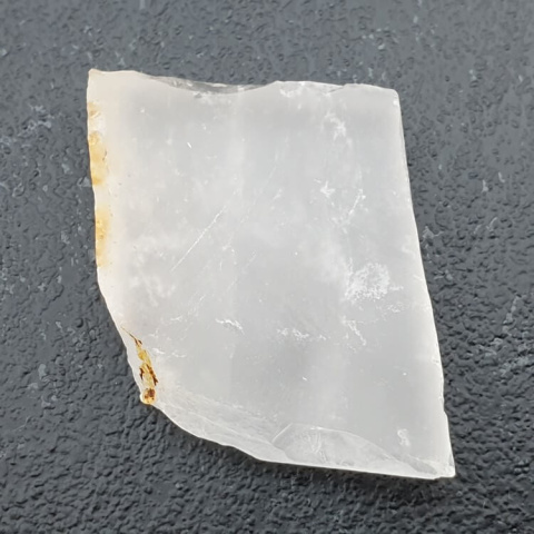 Cut raw rock quartz 27x23 mm no. 36 Cut raw rock quartz 27x23 mm no. 36