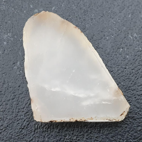 Cut raw rock quartz 28x23 mm No 32 Cut raw rock quartz 28x23 mm No 32