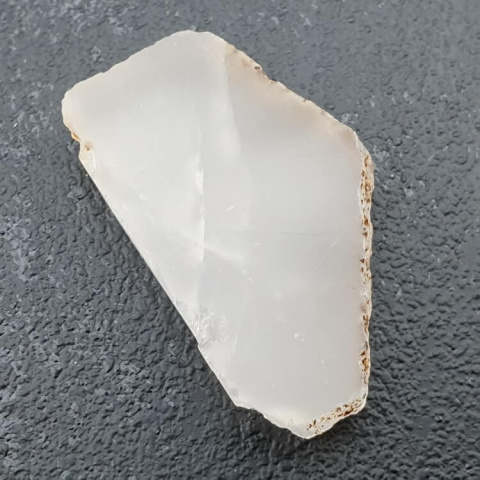 Cut raw rock quartz 32x19 mm No 15 Cut raw rock quartz 32x19 mm No 15