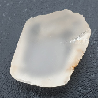 Cut raw rock crystal 32x23 mm No 35