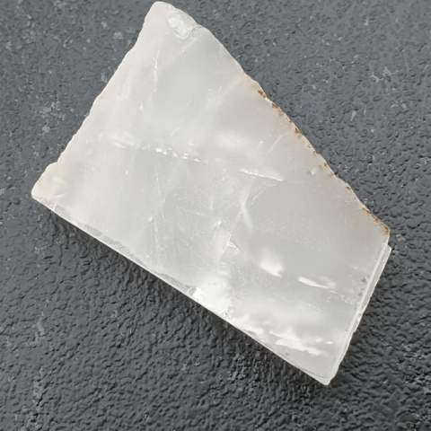 Cut raw rock quartz 32x23 mm No. 5 Cut raw rock quartz 32x23 mm No. 5