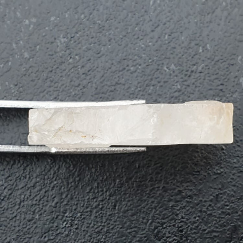 Cut raw rock quartz 33x22 mm No. 1 Cut raw rock quartz 33x22 mm No. 1