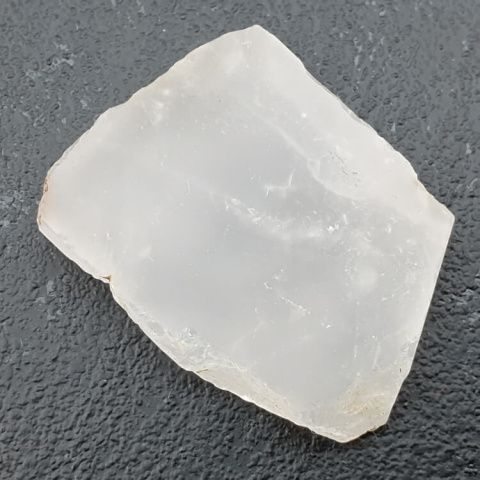 Cut raw rock quartz 34x24 mm No 60 Cut raw rock quartz 34x24 mm No 60