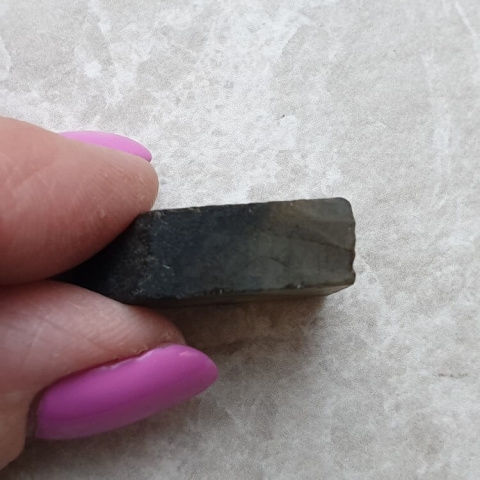 Labradoryt cięty surowy 25x17 mm nr 181 Labradoryt cięty surowy 25x17 mm nr 181
