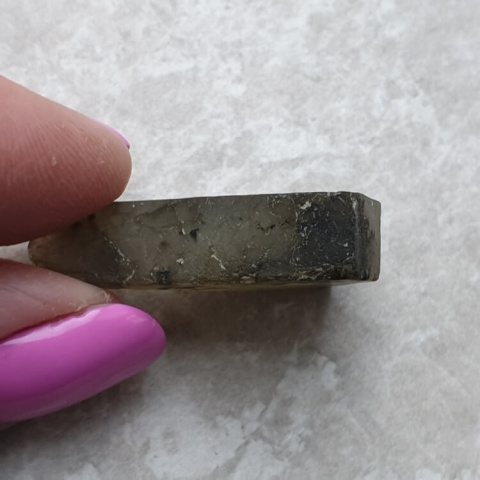 Labradoryt cięty surowy 31x19 mm nr 175 Labradoryt cięty surowy 31x19 mm nr 175