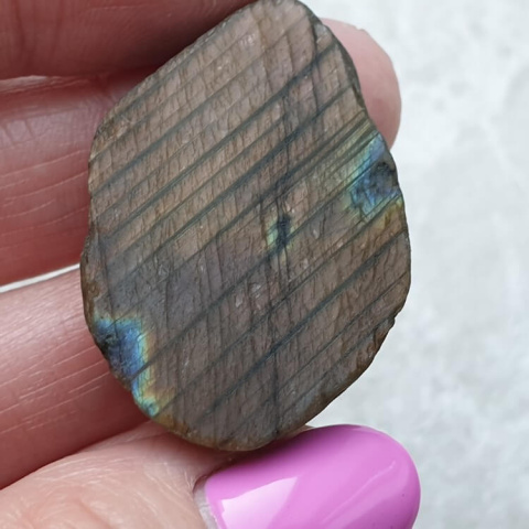 Labradorite cut raw 37x24 mm no 122 Labradorite cut raw 37x24 mm no 122
