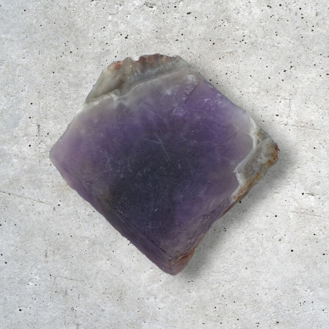 Cut amethyst raw 27x24 mm No 81 Cut amethyst raw 27x24 mm No 81