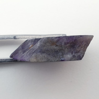 Amethyst cut raw 27x24 mm No 96